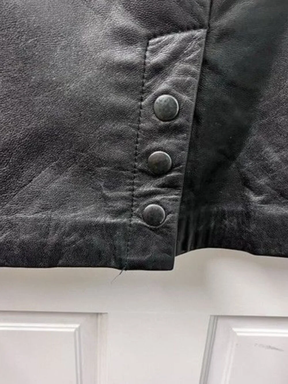 VIntage 80's Black Leather Skirt Size 10 (27) BB Dakota Pencil Knee Length